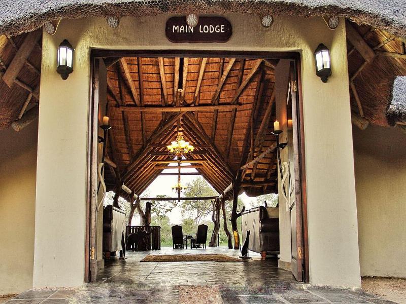 Kambaku Lodge Ходспруит Екстериор снимка